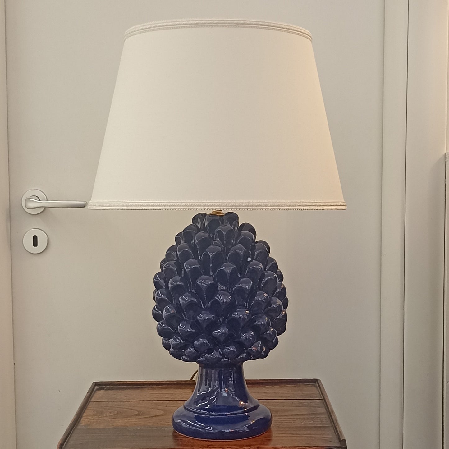 Lampada blu siciliana prezzo