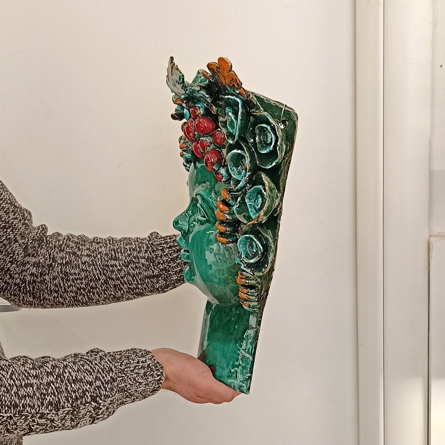 mascherone in ceramica da muro