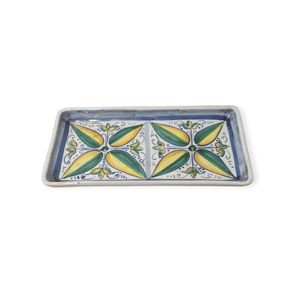 vassoio ceramica Caltagirone decorato a mano