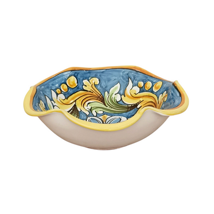 Antipastiera in maiolica decorata di Caltagirone 