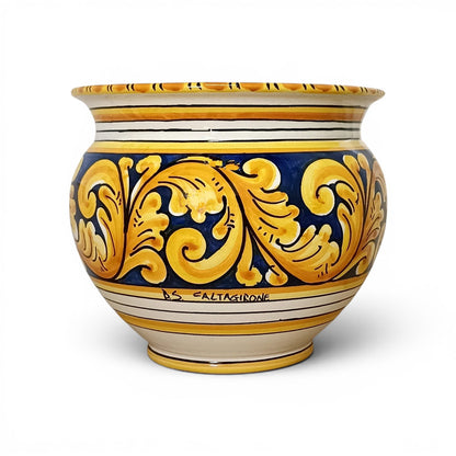 Sicilian ceramic saucer