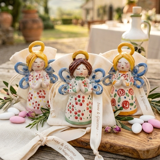 angeli in maiolica siciliana di caltagirone