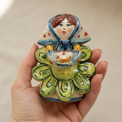 bambola thun in maiolica