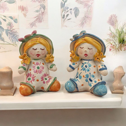 bambolina in maiolica di caltagirone