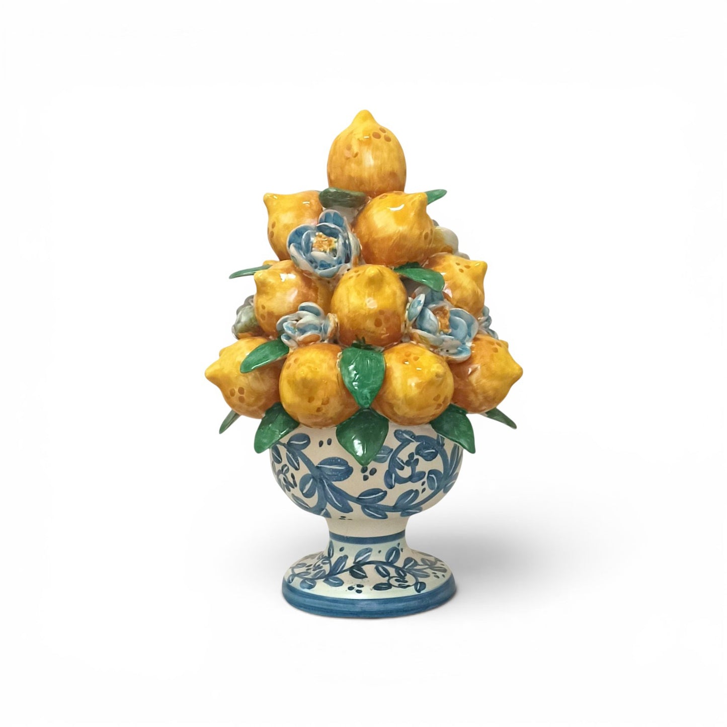 centerpiece with ceramic lemons