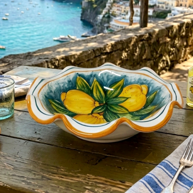 portafrutta di caltagirone decorato