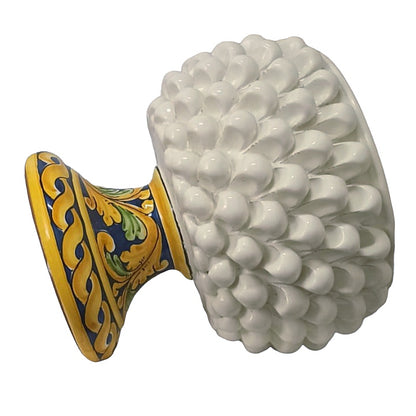 Vaso pigna ceramica bianco decorato a mano, souvenir a Messina