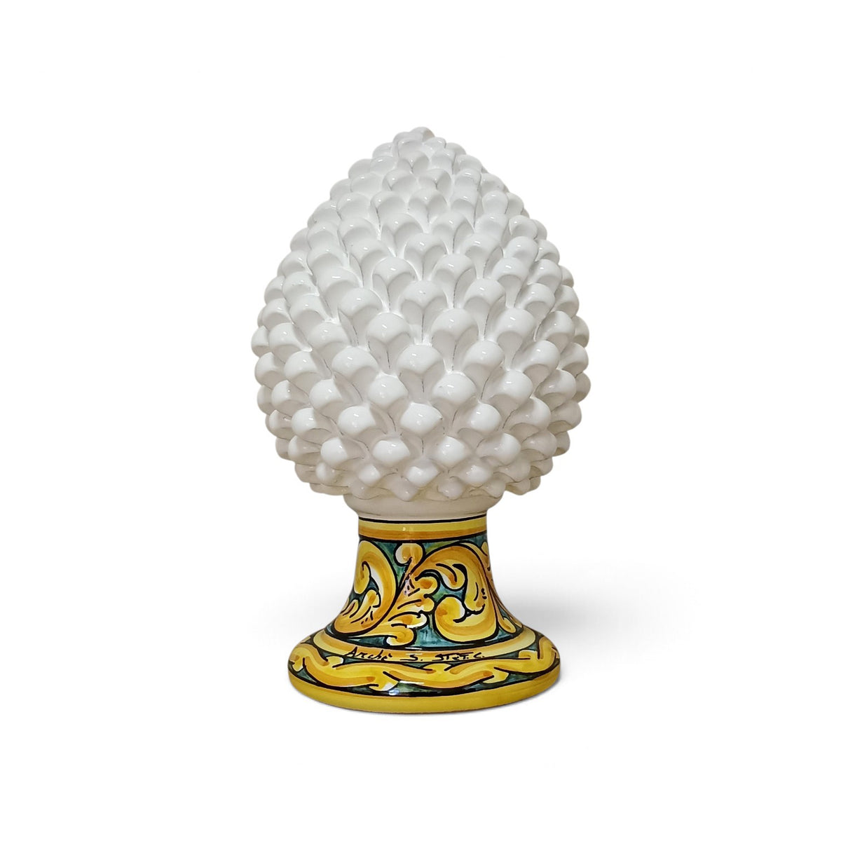 handcrafted sicily pine cone
