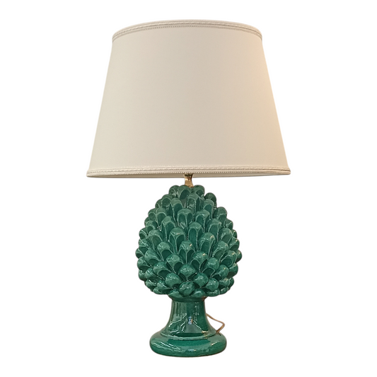 lampada pigna verde in ceramica di Caltagirone
