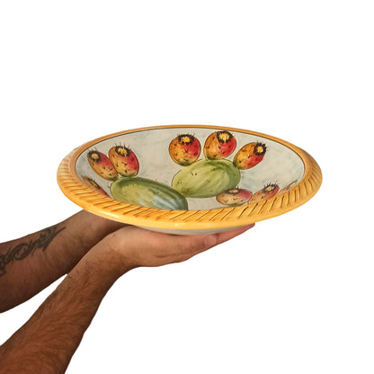 centrotavola decorato a mano in ceramica siciliana 