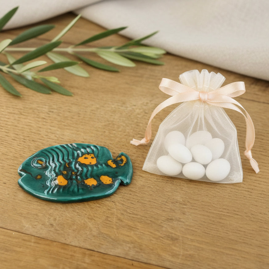 pesciolino in ceramica per bomboniera