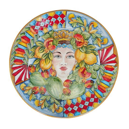 piatto decorato a mano da maestri ceramicsti