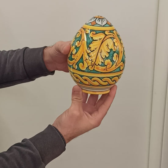 uova pasquali in ceramica siciliana decorato a mano a caltagirone
