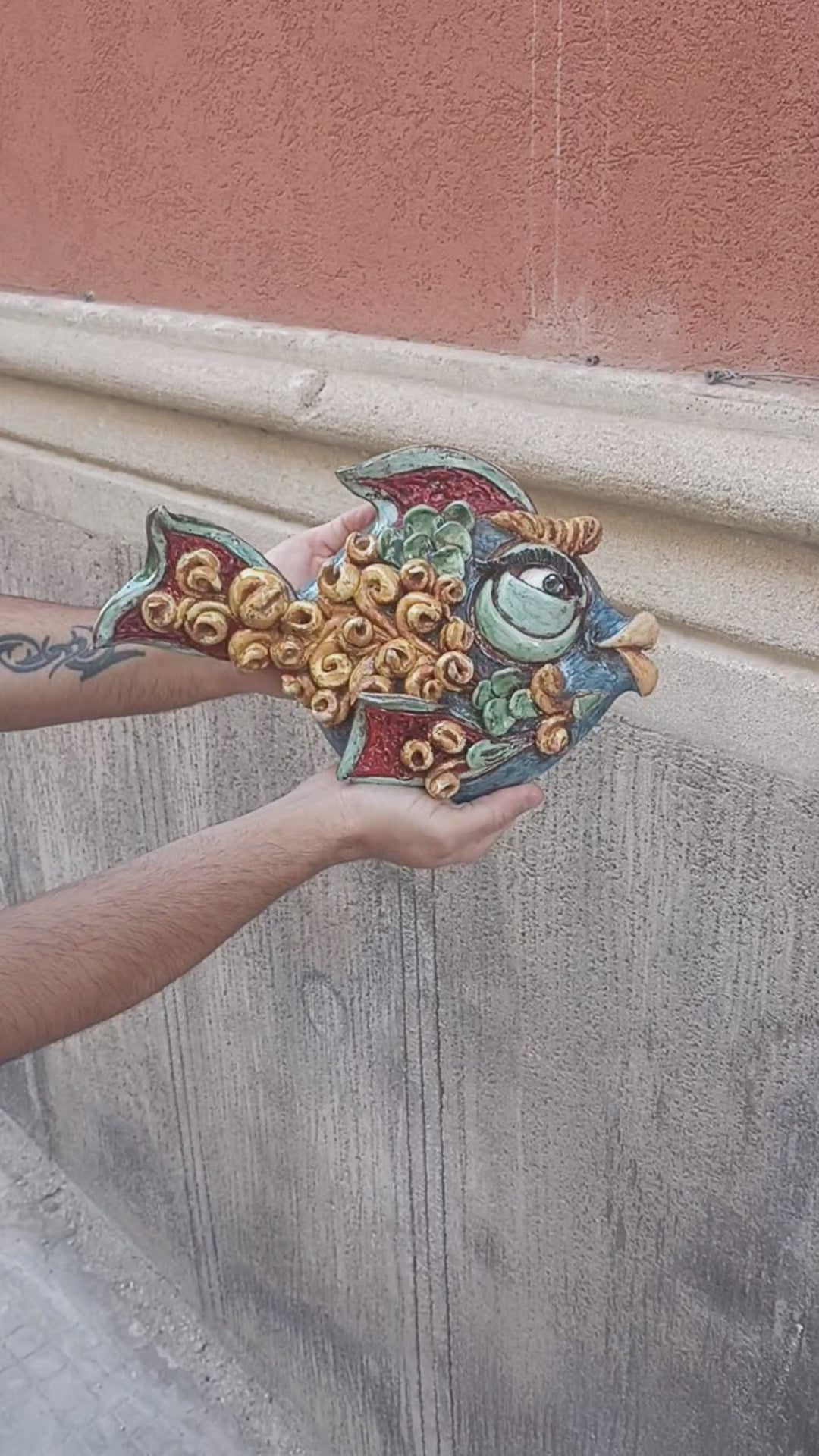 pesce in ceramica siciliana di caltagirone