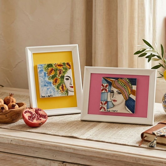 quadro con piastrella in ceramica