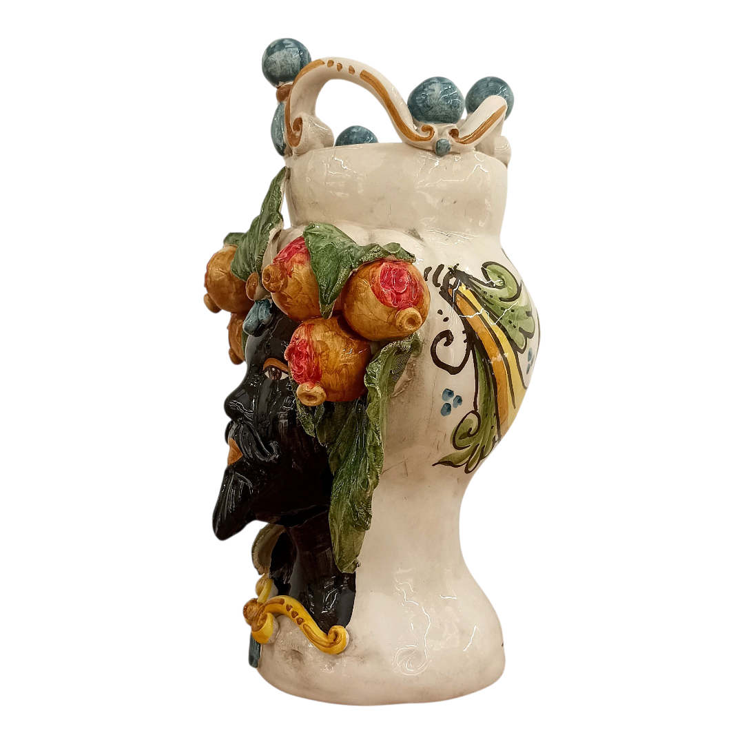 testa con decoro in ceramica siciliana