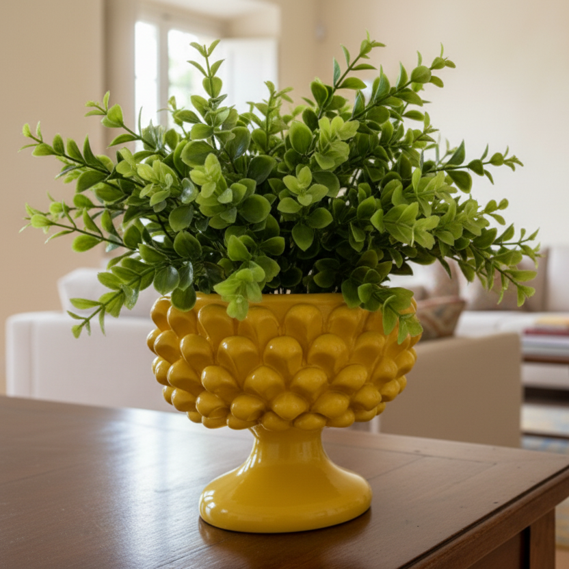 pigna in maiolica di caltagirone gialla