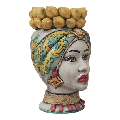 testa siciliana in maiolica decorata
